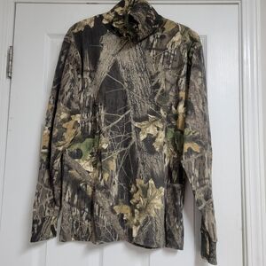 Mossy Oak Vintage Dead Stock Turtleneck Long Sleeve.